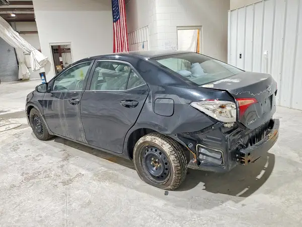 2T1BURHE6HC930049 2017 TOYOTA COROLLA - Image 2