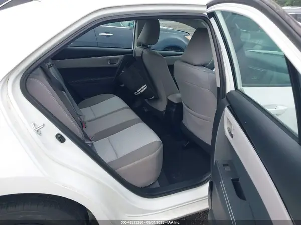 2T1BURHE6HC938264 2017 TOYOTA COROLLA - Image 8