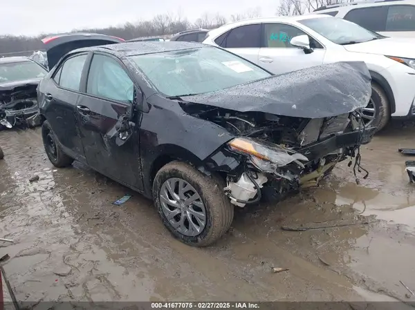 2T1BURHE6HC940130 2017 TOYOTA COROLLA - Image 1