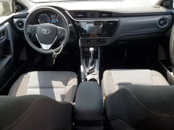 2T1BURHE6HC944873 2017 TOYOTA COROLLA - Image 8