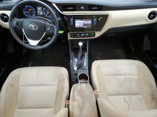 2T1BURHE6HC947076 2017 TOYOTA COROLLA - Image 8