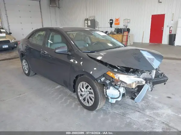2T1BURHE6HC948471 2017 TOYOTA COROLLA - Image 1