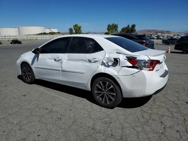2T1BURHE6HC950267 2017 TOYOTA COROLLA - Image 2