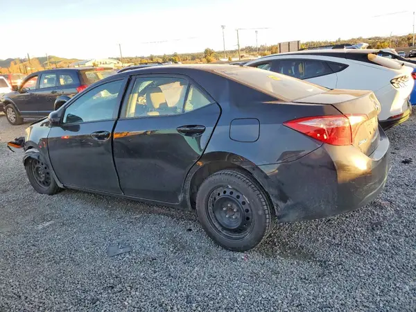 2T1BURHE6HC952519 2017 TOYOTA COROLLA - Image 2