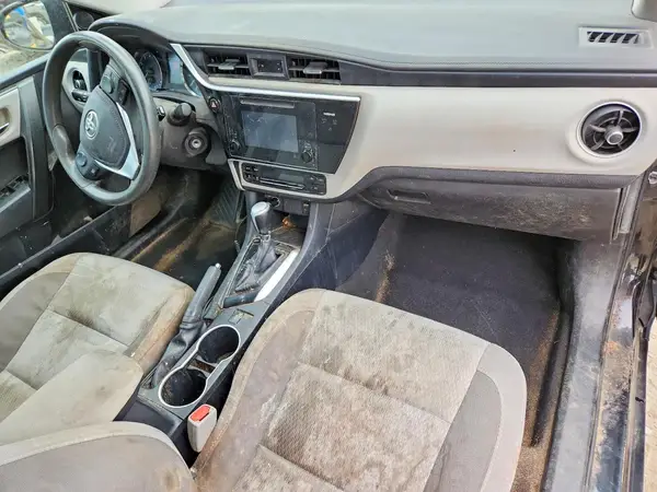 2T1BURHE6HC962421 2017 TOYOTA COROLLA - Image 8