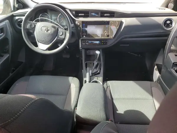 2T1BURHE6JC001579 2018 TOYOTA COROLLA - Image 8