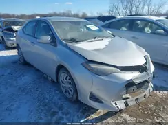 2T1BURHE6JC001680 2018 TOYOTA COROLLA
