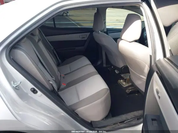 2T1BURHE6JC001730 2018 TOYOTA COROLLA - Image 8