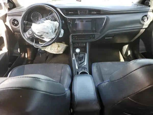 2T1BURHE6JC001954 2018 TOYOTA COROLLA - Image 8