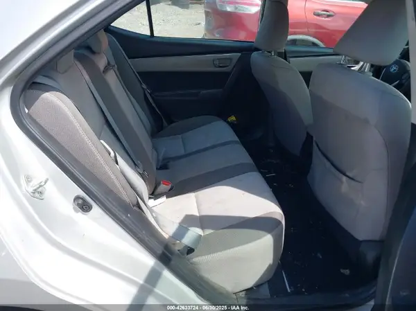 2T1BURHE6JC002098 2018 TOYOTA COROLLA - Image 8
