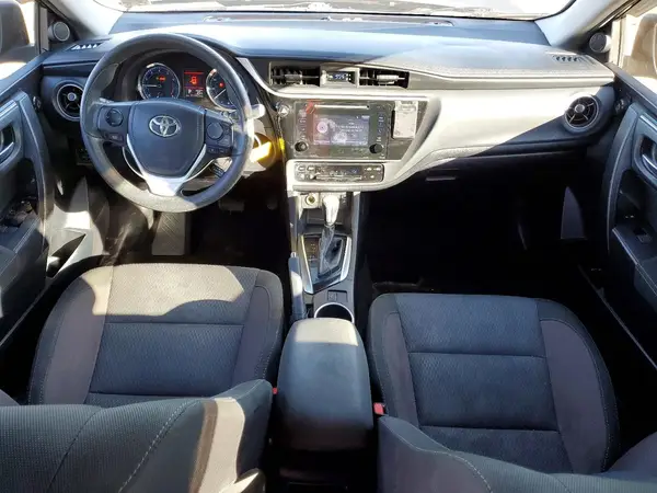 2T1BURHE6JC005390 2018 TOYOTA COROLLA - Image 8