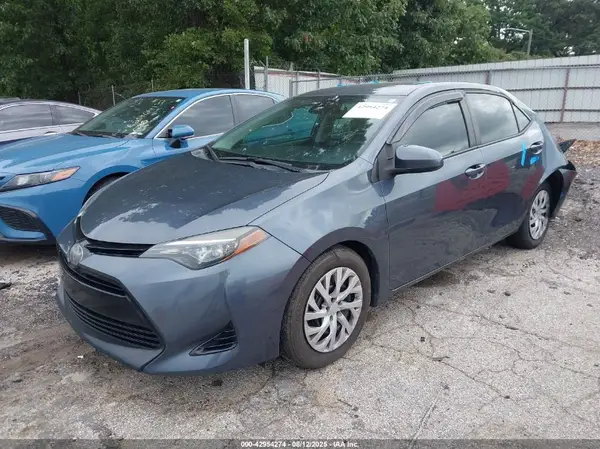 2T1BURHE6JC006300 2018 TOYOTA COROLLA - Image 2