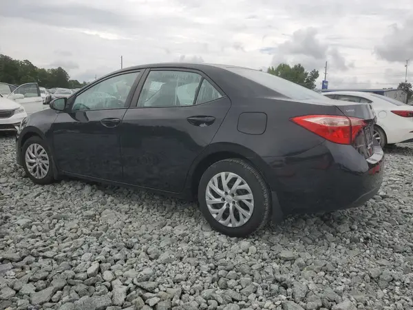 2T1BURHE6JC007639 2018 TOYOTA COROLLA - Image 2