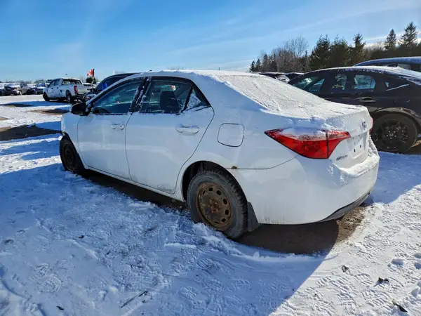 2T1BURHE6JC008208 2018 TOYOTA COROLLA - Image 2