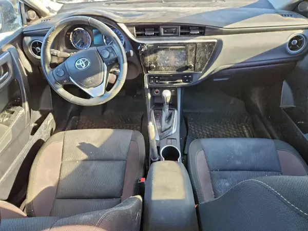 2T1BURHE6JC008208 2018 TOYOTA COROLLA - Image 8