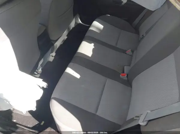 2T1BURHE6JC010315 2018 TOYOTA COROLLA - Image 8