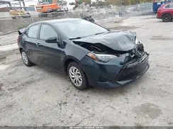 2T1BURHE6JC012405 2018 TOYOTA COROLLA