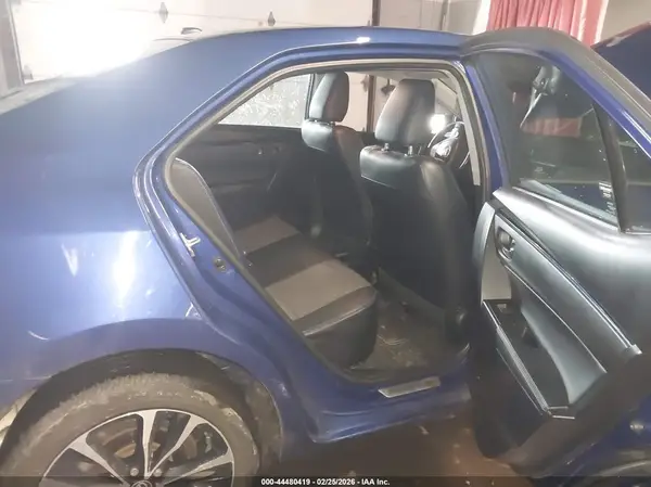 2T1BURHE6JC012517 2018 TOYOTA COROLLA - Image 8
