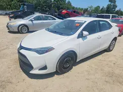 2T1BURHE6JC013070 2018 TOYOTA COROLLA