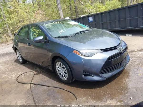2T1BURHE6JC014199 2018 TOYOTA COROLLA - Image 1