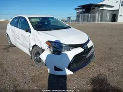 2T1BURHE6JC017281 2018 TOYOTA COROLLA