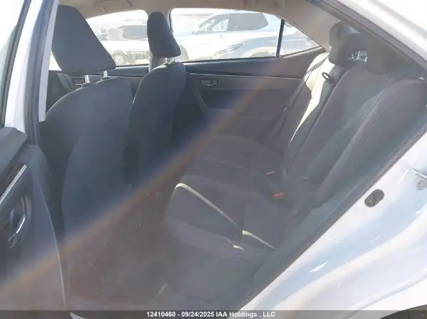 2T1BURHE6JC017281 2018 TOYOTA COROLLA - Image 8