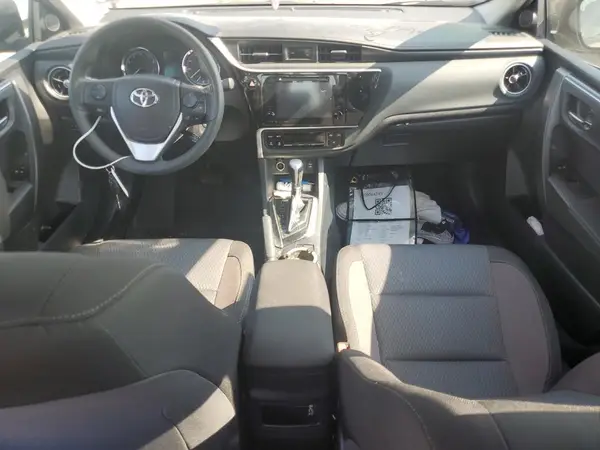 2T1BURHE6JC020357 2018 TOYOTA COROLLA - Image 8