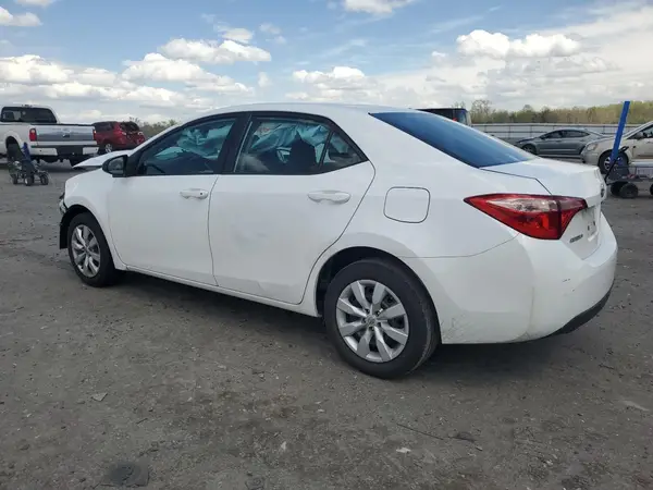 2T1BURHE6JC024201 2018 TOYOTA COROLLA - Image 2