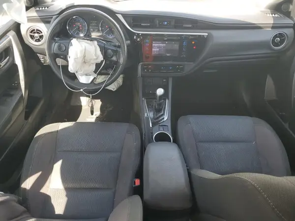 2T1BURHE6JC024201 2018 TOYOTA COROLLA - Image 8