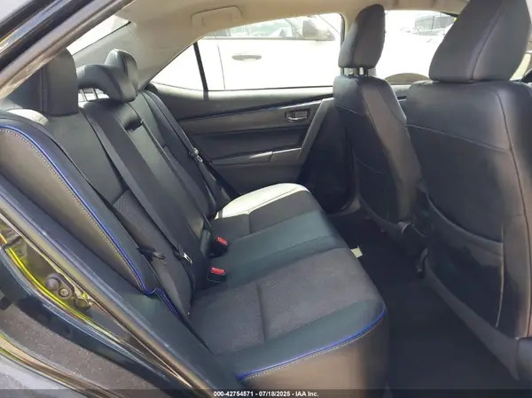 2T1BURHE6JC025638 2018 TOYOTA COROLLA - Image 8