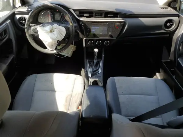 2T1BURHE6JC026109 2018 TOYOTA COROLLA - Image 8