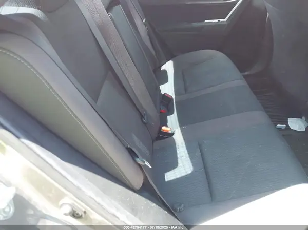 2T1BURHE6JC027356 2018 TOYOTA COROLLA - Image 8