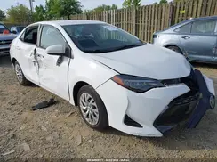 2T1BURHE6JC028717 2018 TOYOTA COROLLA