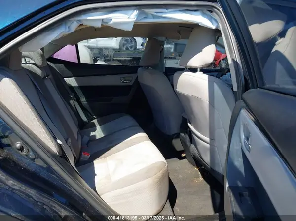 2T1BURHE6JC028894 2018 TOYOTA COROLLA - Image 8