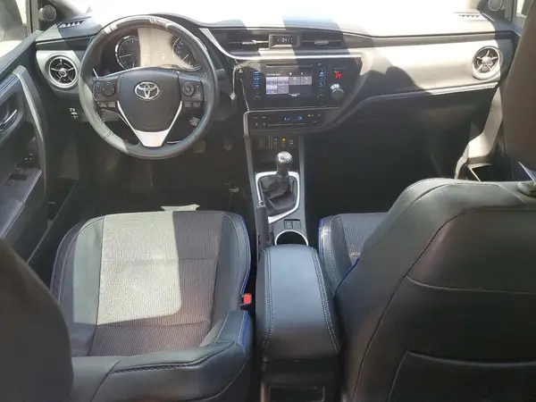 2T1BURHE6JC031004 2018 TOYOTA COROLLA - Image 8