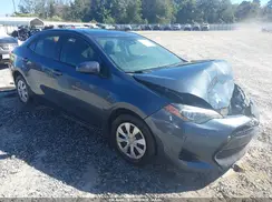 2T1BURHE6JC031956 2018 TOYOTA COROLLA