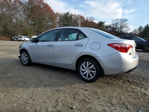 2T1BURHE6JC032122 2018 TOYOTA COROLLA - Image 2
