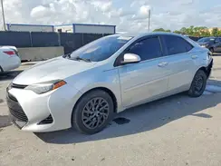 2T1BURHE6JC038745 2018 TOYOTA COROLLA