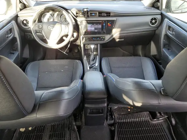 2T1BURHE6JC039233 2018 TOYOTA COROLLA - Image 8