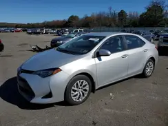 2T1BURHE6JC039247 2018 TOYOTA COROLLA