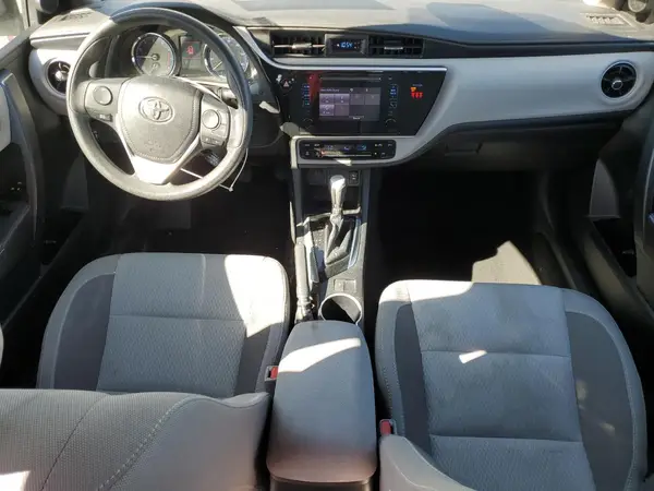 2T1BURHE6JC039247 2018 TOYOTA COROLLA - Image 8