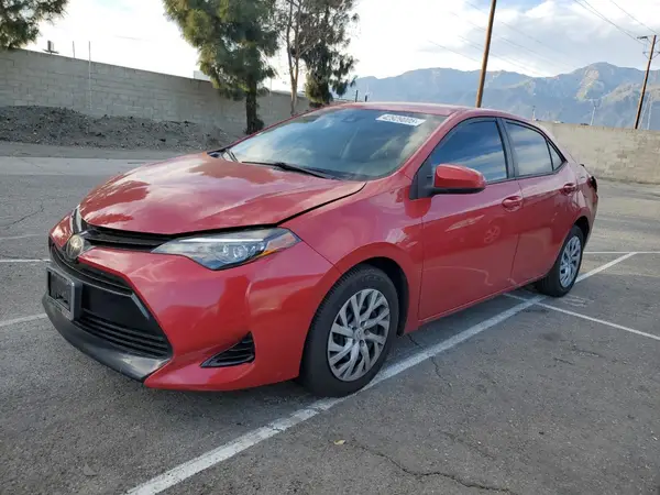 2T1BURHE6JC040799 2018 TOYOTA COROLLA - Image 1