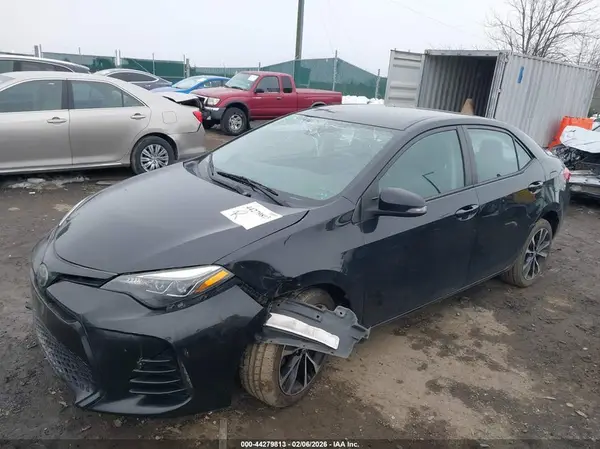 2T1BURHE6JC040995 2018 TOYOTA COROLLA - Image 2