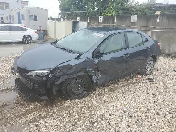 2T1BURHE6JC041208 2018 TOYOTA COROLLA - Image 1