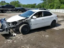 2T1BURHE6JC043332 2018 TOYOTA COROLLA