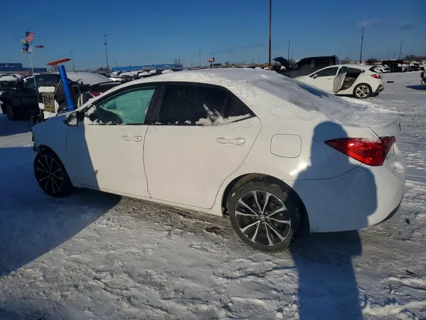 2T1BURHE6JC047462 2018 TOYOTA COROLLA - Image 2
