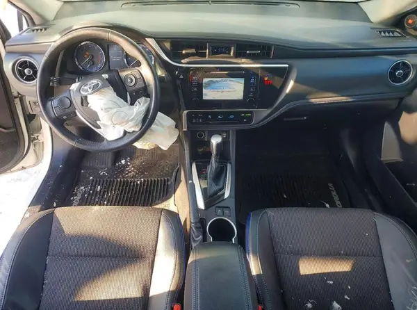 2T1BURHE6JC047462 2018 TOYOTA COROLLA - Image 8