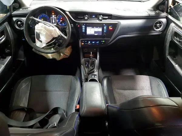 2T1BURHE6JC047963 2018 TOYOTA COROLLA - Image 8