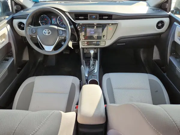 2T1BURHE6JC048062 2018 TOYOTA COROLLA - Image 8