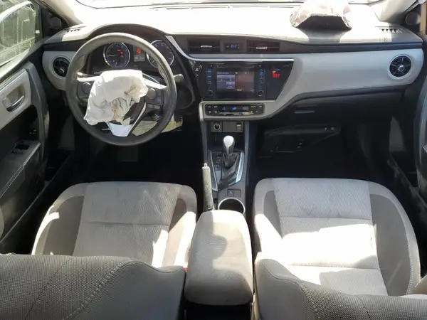 2T1BURHE6JC048899 2018 TOYOTA COROLLA - Image 8